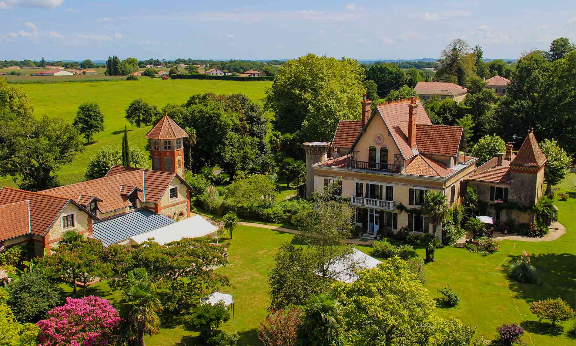 Le Château Du Prada